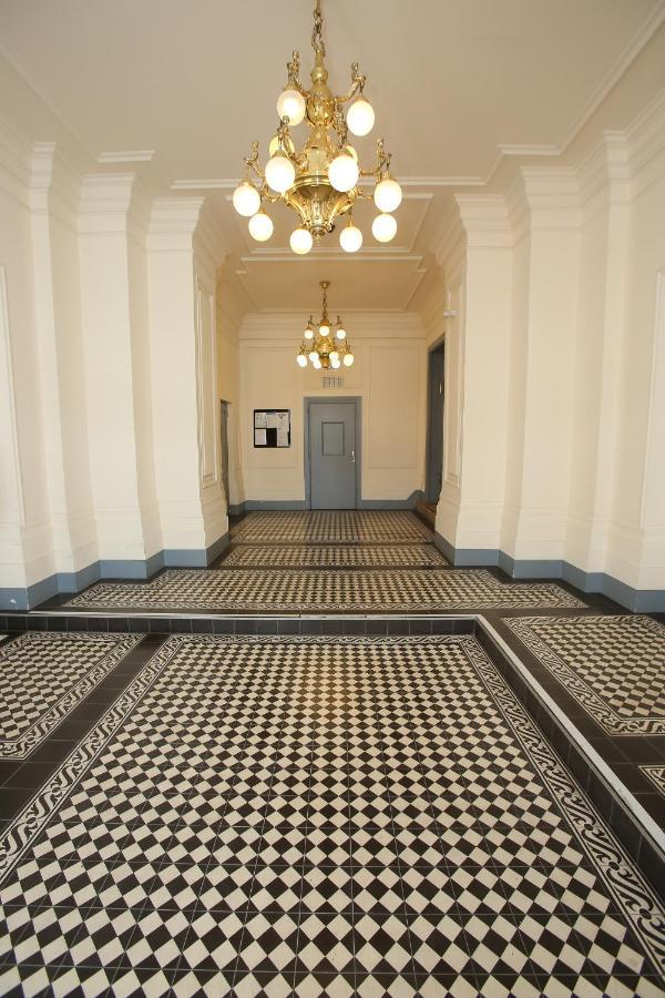 Apartments Vienna Opera Buitenkant foto